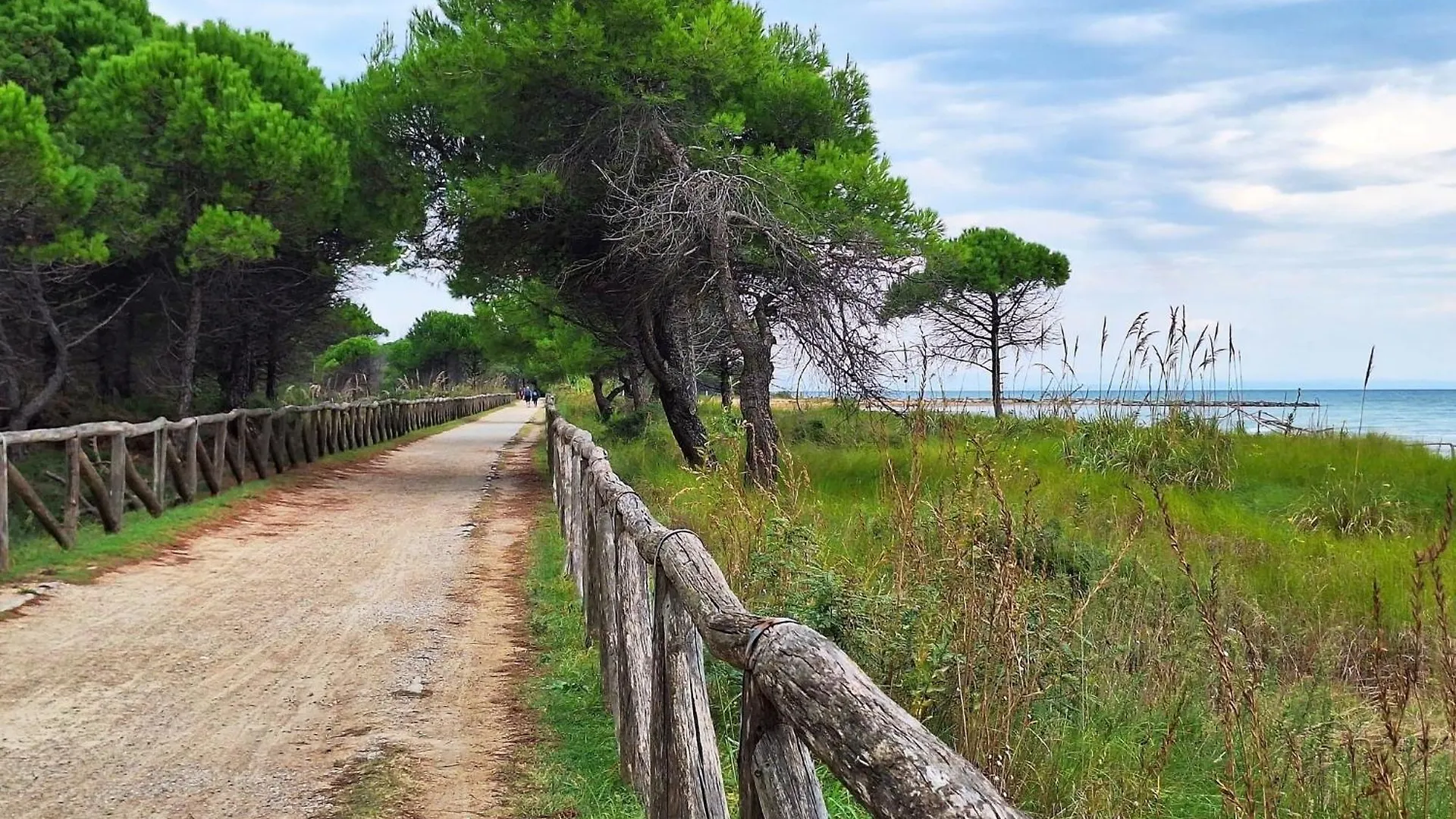 Side Sea View Flat For 6 Guests Near Bibione Beach Italy